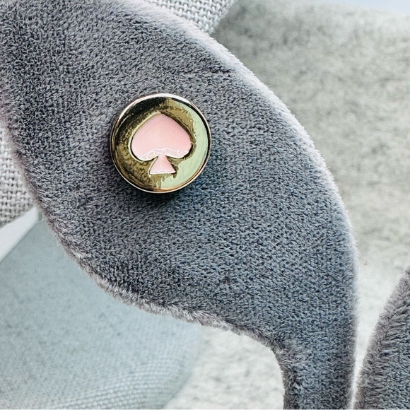 Kate Spade - Spot the Spade stud Earrings, yellow gold and pale pink enamel - Picture 3 of 6